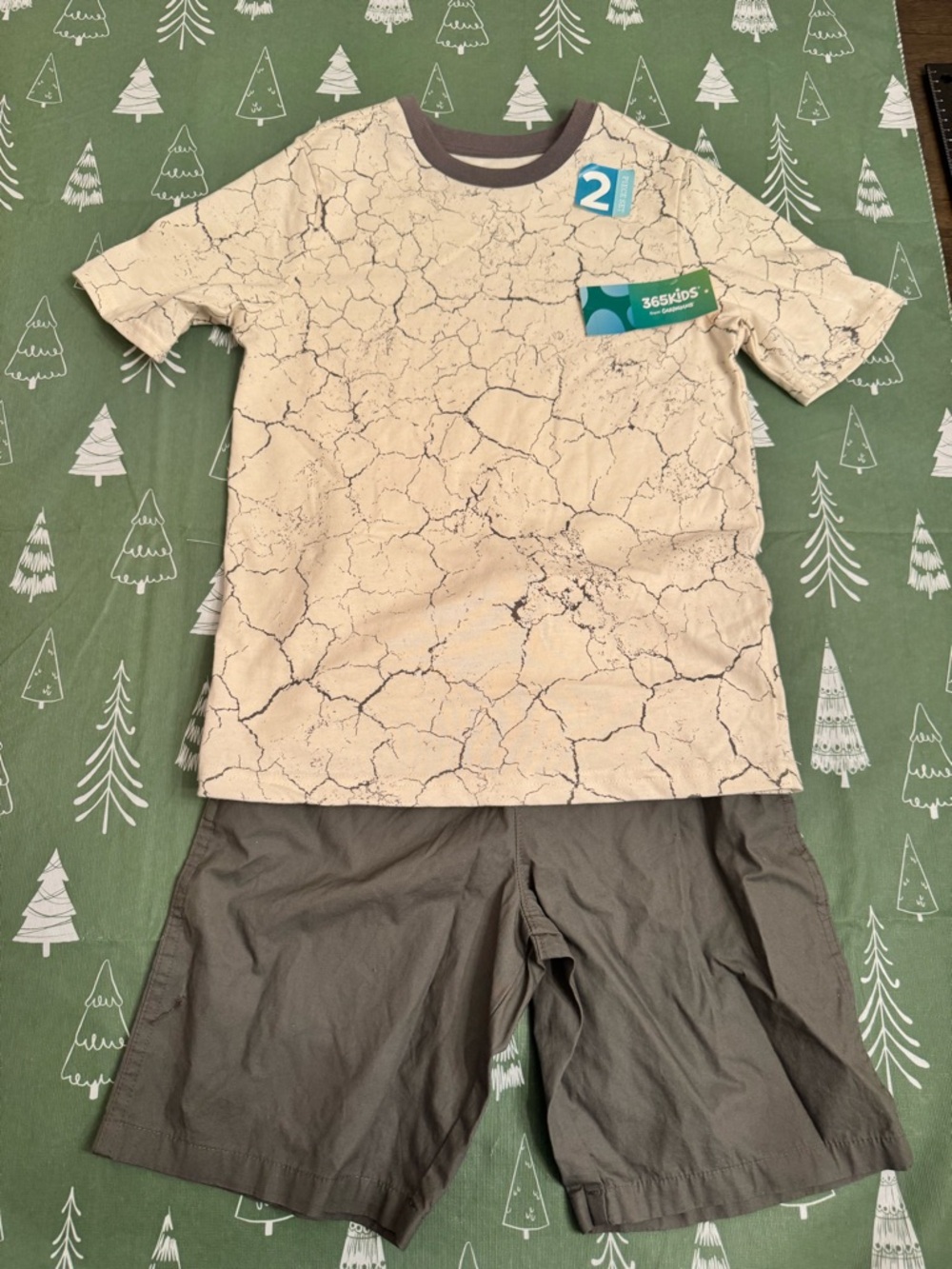 365 Kids Garanimals Boys Size 10 Outfit Set NWT Cream Crackle Shirt Gray Shorts